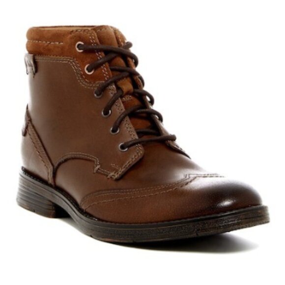 Clarks - Mens Devington Hi Chukka Boots, size 9.5 US mens, color brown. - Picture 1 of 5